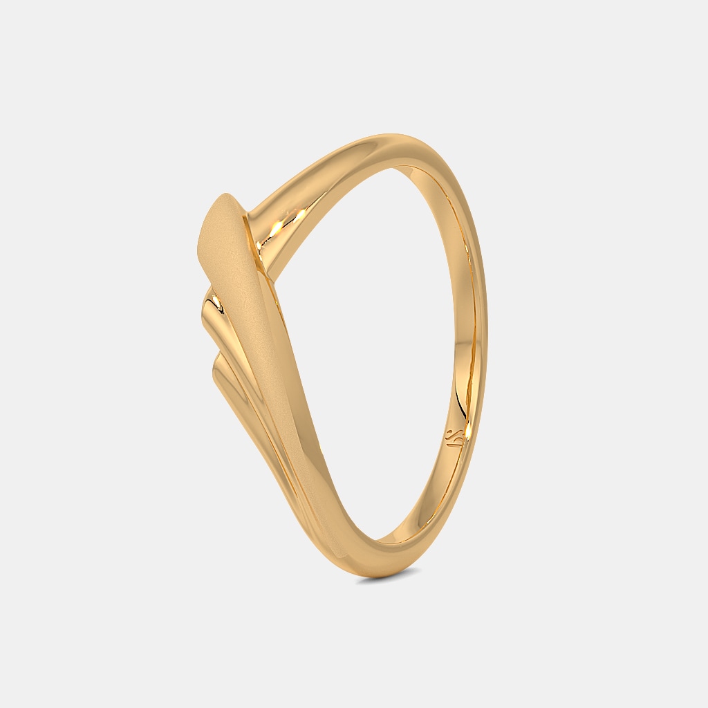 The Luxis Chevron Ring