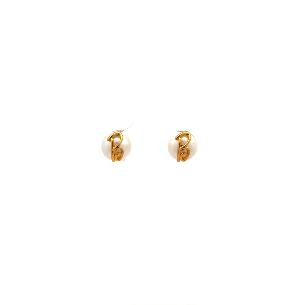 The Pearly Vibe Stud Earrings