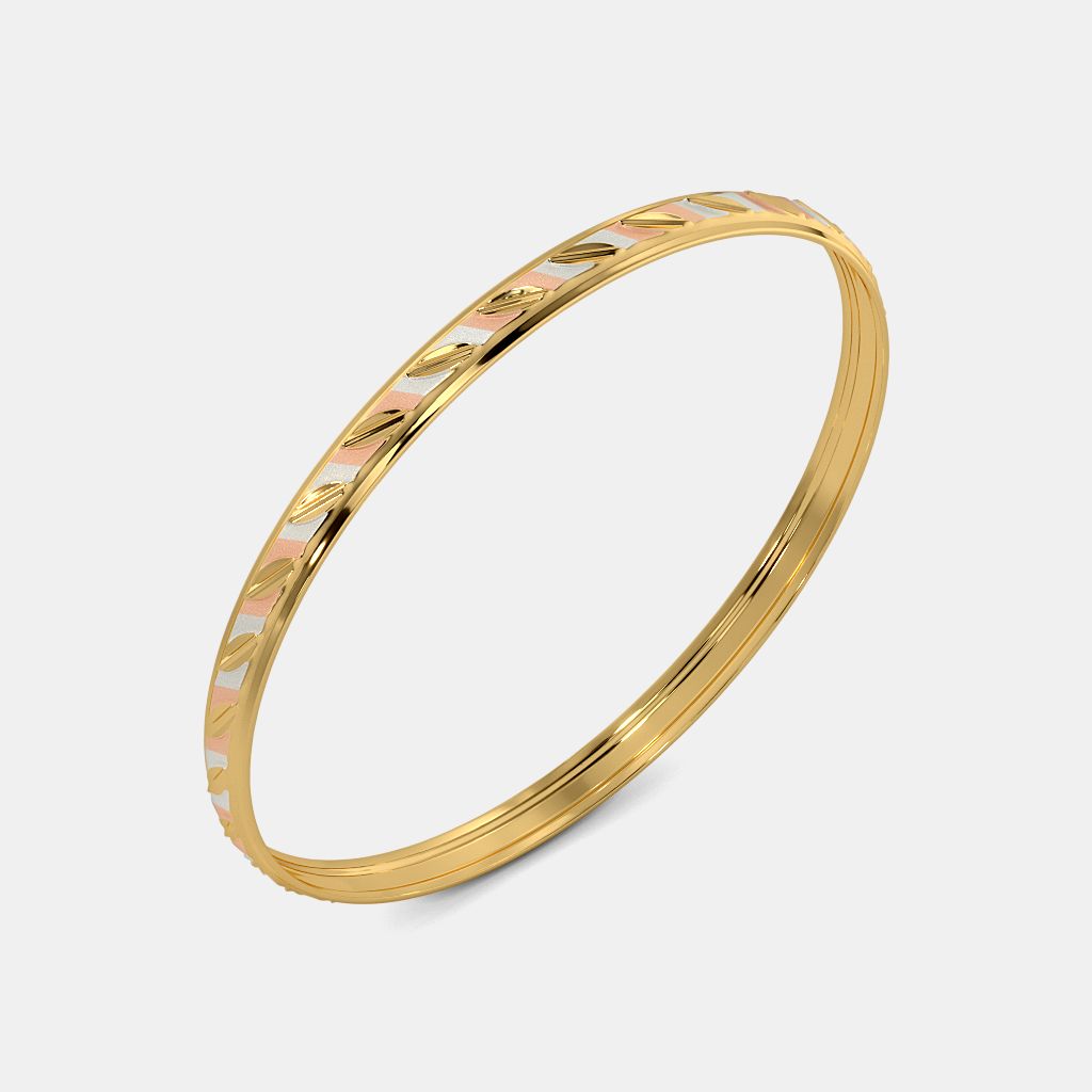 The Oeshi Gold Bangle