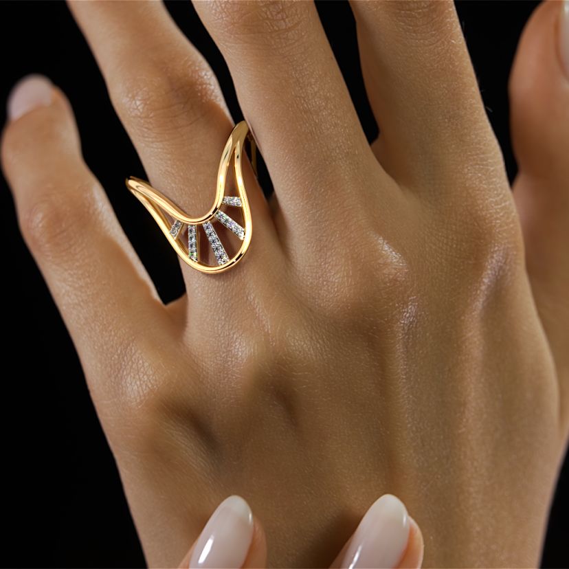 The Scintillate Vanki Ring - image 4