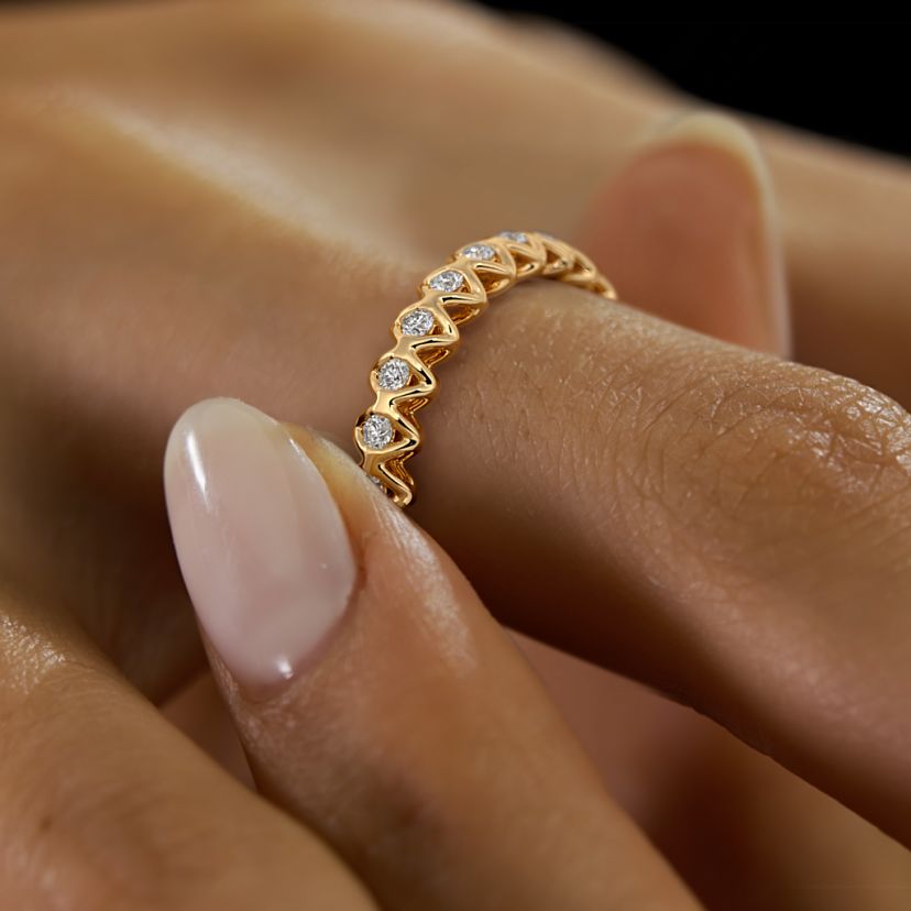 The Roziq Eternity Ring - image 6
