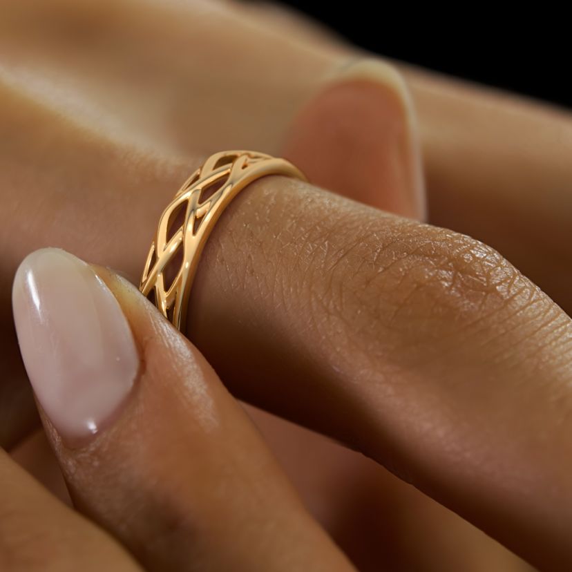 The Hikaru Band Ring - image 6