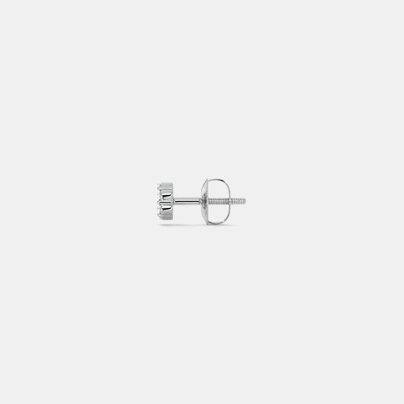 The Kaareva Stud Earrings - image 9