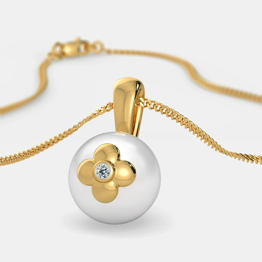 The Aana Pendant
